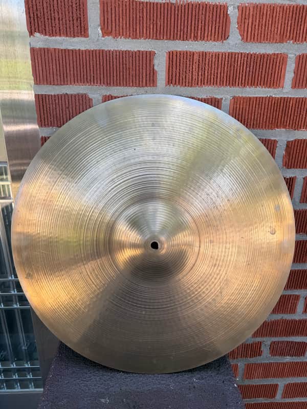 Zildjian Avedis 1970s Vintage 20” Ride image 1