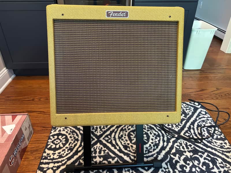 Fender Blues Junior Lacquered Tweed 15-Watt 1x12" Guitar Combo 2016 - Present - Lacquered Tweed image 1