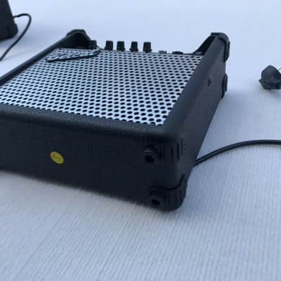 Belcat Guitar Bass Amplifier AMP Speaker image 4