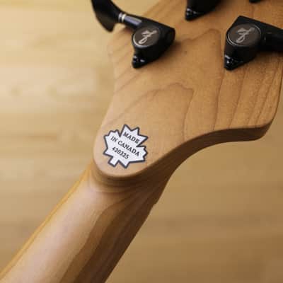 F Bass VF5PP 2025 - Matte Daphne blue image 3