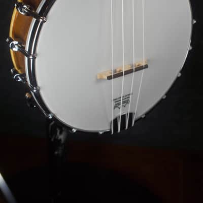 Brand New Gold Tone BUS: Soprano-Scale Banjo Ukulele with Hard-shelled Case imagen 4