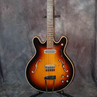 Video Demo 1967 Danelectro Coral Firefly Bass F2B4 Lipstick Pickups OrigVictoria Hardshell Case image 1