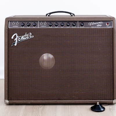 Immagine 1962 Fender Vibrasonic Brown Panel Vintage Tube Amp 1x15 JBL D130F w/ Ftsw & Victoria Cover, Rare Export Model - 2