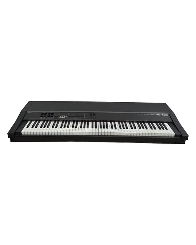 Roland RD-300 - Digital Piano - Black - Excellent w/ Hard Case image 1