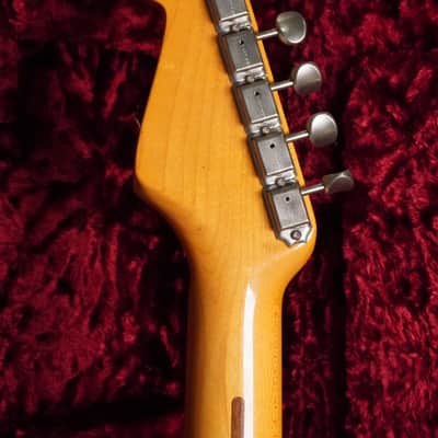 Fender Eric Johnson Signature '54 "Virginia" Stratocaster 2023 - 2-Color Sunburst image 9