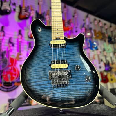 Peavey HP2 Electric Guitar - Moonburst *FREE PLEK WITH PURCHASE* 830 image 2