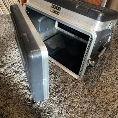 American Audio Rack Mount DJ Mixer Case - black image 4