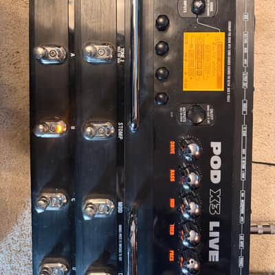 Line 6 POD X3 Live Multi-Effect and Amp Modeler 2007 - 2011 - Black image 4