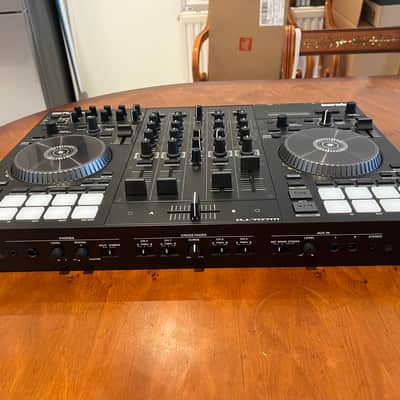 Roland DJ707M 4-Channel DJ Controller image 2