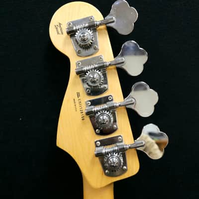 2011 Fender American Special Deluxe Jazz Bass image 9