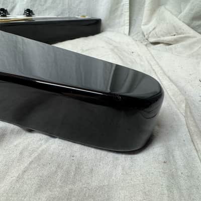 Epiphone '58 1958 Korina Flying V Guitar 2004 - Black image 19