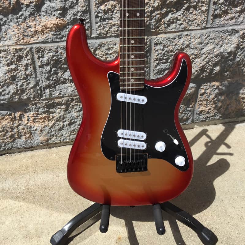 Squier Contemporary Stratocaster Special HT Sunset Metallic image 1
