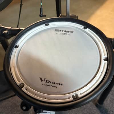 Roland TD-17KV V-Drum Kit with Mesh Pads (Accessories Included) image 9