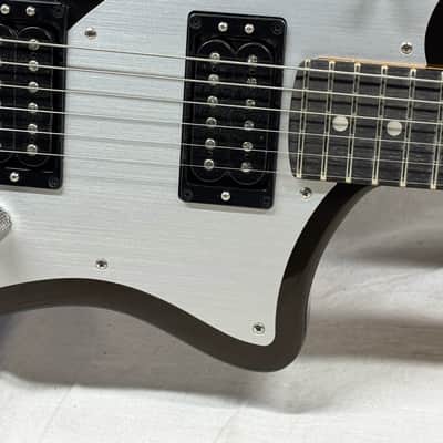 Fender American Ultra II 2 Meteora Guitar with COA + Case 2025 - Texas Tea / Ebony fingerboard image 8