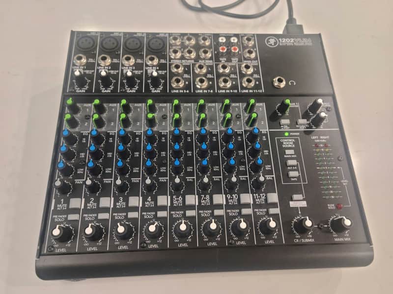 Mackie 1202 vlz4 2020s - Black image 1
