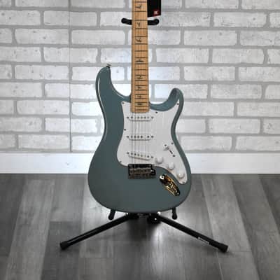 PRS SE Silver Sky with Maple Fretboard image 1