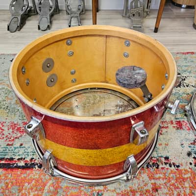 Ludwig Tri-Band Red & Gold Sparkle 3-ply Kit 22-16-12" Blue/Olive Badge image 21
