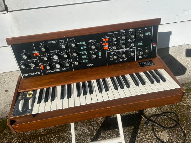 Moog Minimoog Model D (1974) image 1