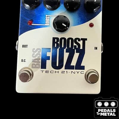 Tech 21 Bass Fuzz Boost 2010s - White - X16760 image 2