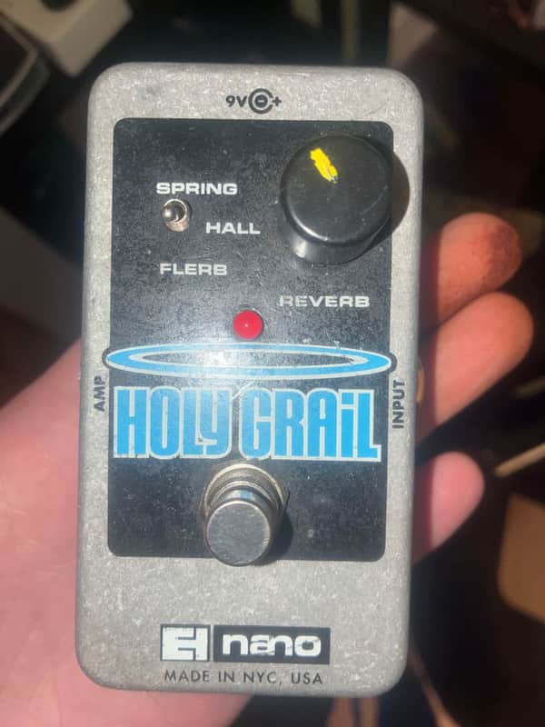 Electro-Harmonix Holy Grail Nano