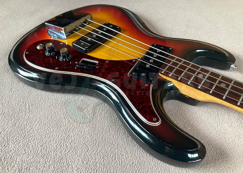 ３連休限定5000円⤵️【univoxではない】aria diamond ベース ARAI / ARIA DIAMOND 1720 - UNIVOX HI-FLIER PHASE I VINTAGE | Reverb