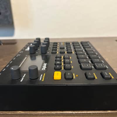 Elektron Digitakt 2010s Black image 11