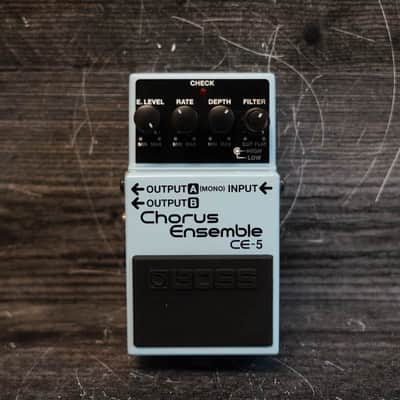 Boss CE-5 Chorus Ensemble with box image 2