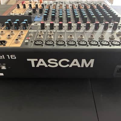 TASCAM Model 16 Multitrack Recorder / Mixer / Audio Interface 2019 - Present - Black with Wood Cheeks image 3