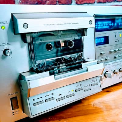 Pioneer CT-F 1250 - Excellent!! condition, [REFURBISHED - $240!] -- fully functioning monster, with extra tapes image 1