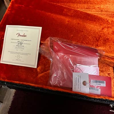 Fender 70th Anniversary Vintera II Stratocaster - Antigua w/ Hard Case image 14