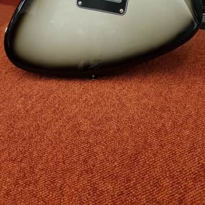 Fender Player Plus Meteora HH  2022 Sliver burst image 2