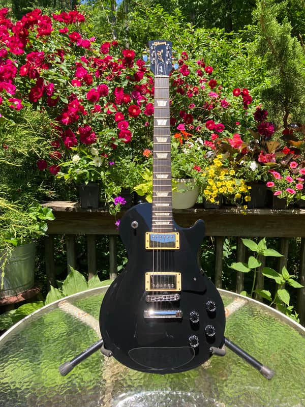 Gibson Les Paul Studio in Black with Seymour Duncan Pickups image 1