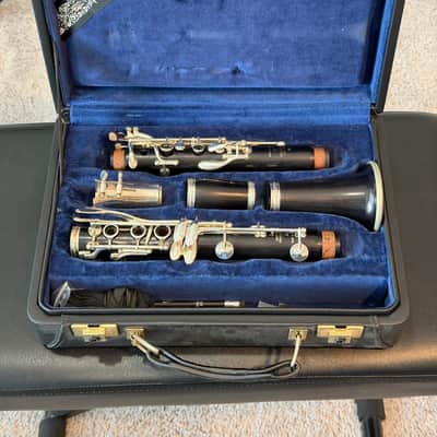 Buffet Crampon R13 Bb clarinet with silver-plated keys image 3