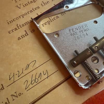 Fender American Vintage '52 Telecaster 1997 - Copper image 10