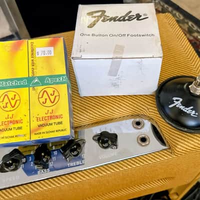 Fender EC Twinolux Eric Clapton Signature Combo w/Custom Duck Bros road case image 7