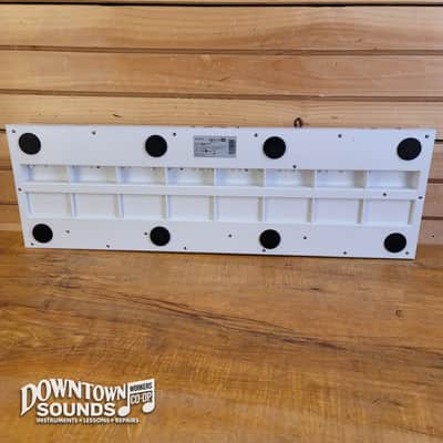 Arturia KeyLab49 Essential MKII Midi Controller - White image 9