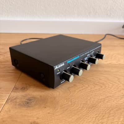 Alesis Nanoverb (1996) 18-Bit Digital Effects Processor! With original power supply! image 4