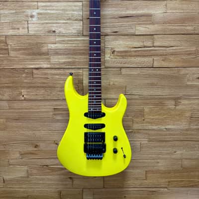 Hamer USA Chaparral Standard Guitar- 1988- Neon Yellow- 8lbs 4oz w/OHSC image 3
