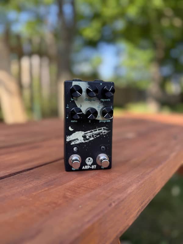 Walrus Audio ARP-87