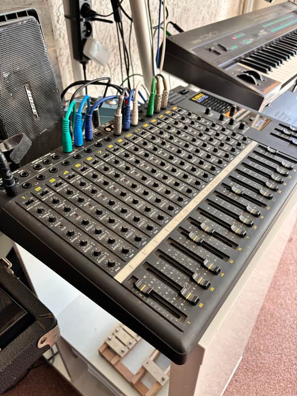 Kawai MX-16 (Analog Mixer 16 Channel) image 1