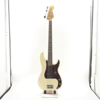 Fender Vintera II '60s Precision Bass 2023 Olympic White 4kg image 15