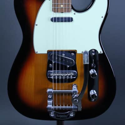 2023 Fender Vintera 60's Telecaster Bigsby Sunburst image 3