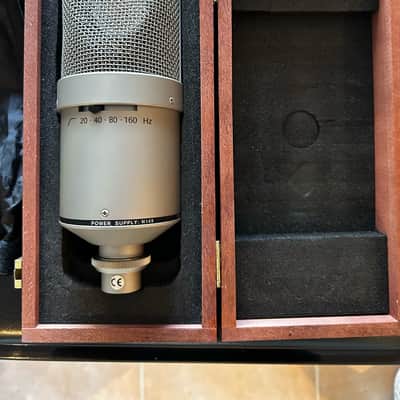 Big warm classic Neumann tube mic! M 149 Large Diaphragm Multipattern Tube Condenser Microphone 1999 - Present - Nickel image 2