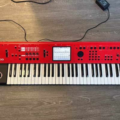 Korg M50 61-Key Music Workstation Keyboard 2000s - Black