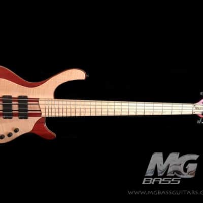 MGbass Desert 2019 Satin 5 strings pickups preamp emg image 3