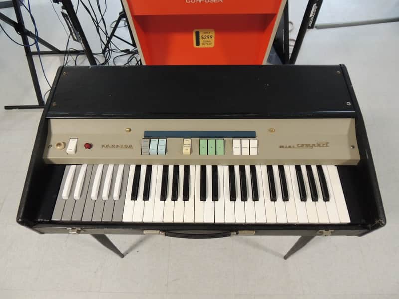 Farfisa Mini Compact Vintage Transistor Organ [Three Wave Music]