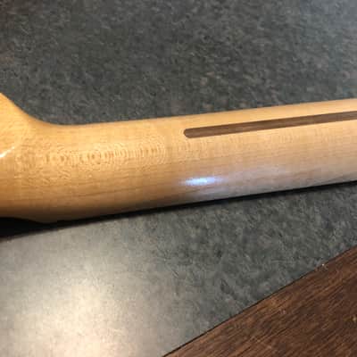 Musikraft Quarter sawn 1-piece maple T-style neck never installed - Light lacquer image 12