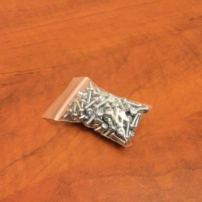 M3 Screws - 8mm - Pack of 100 - Midiverse Modular image 1