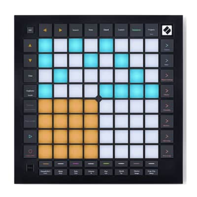 Novation Launchpad Pro MK3 with Over-Ear Headphones and Knox 3.0 4 Port USB Hub image 7