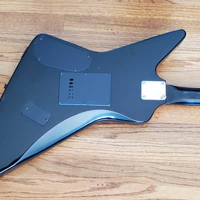 Harmony 818b Gibson Explorer Copy || Active Splittable HHH pickups || Black and Red image 4
